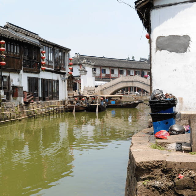 2 Day Private Shanghai Skyline to Watertown & Suzhou Garden - Tiger Hill Pagoda: viewpoint time and a sense of place