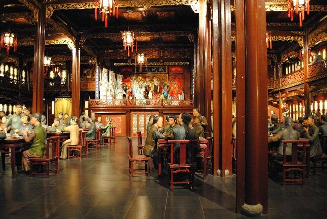 2-Day Shanghai Highlight Tour Combo Package - Entering Shanghai’s highlights with a private game plan