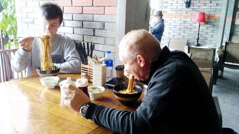 3-Hour Shanghai Street Food Tasting & Old Town Private Tour - Who should book this private Shanghai street food tour?