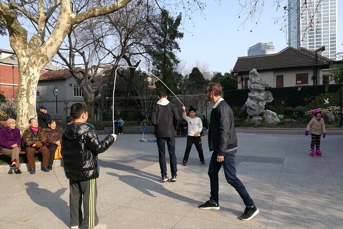 4-Hour Private Flexible Photography Tour of Best Shanghai Scenes - Old Town Shanghai: Where Quick Stops Can Still Feel Cinematic