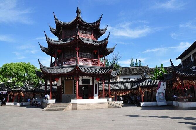 4-Hour Qibao Ancient Water Town Private Tour with Metro Experience - Stop 1: From Your Hotel to Shanghai Qibao Town