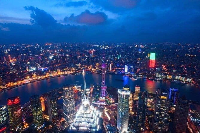 4-Hour Shanghai City Private Tailor-Made Tour with Dim sum Tasting - A Private Route You Can Change in Real Time