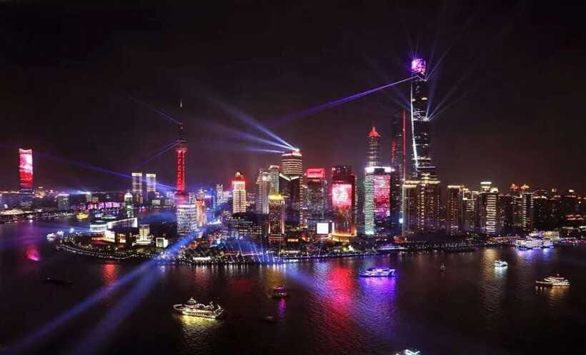 Amazing Shanghai Night Lights:River Cruise &Private Transfer - When a private group matters: pace, questions, and comfort