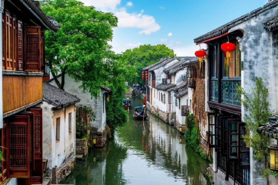 From Shanghai: Private Zhujiajiao Tour with Boat Ride - How the 5 Hours Feels in Real Life