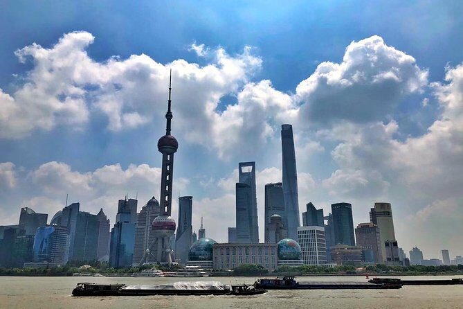 Full Day Private Tour Amazing Shanghai City Highlights - Door-to-door private guiding in Shanghai: why it’s worth paying for