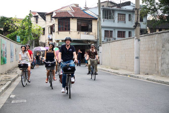 Half-Day Bike Tour of Shanghai Old Town with Food Tasting - Old Town on Two Wheels: why this morning tour works