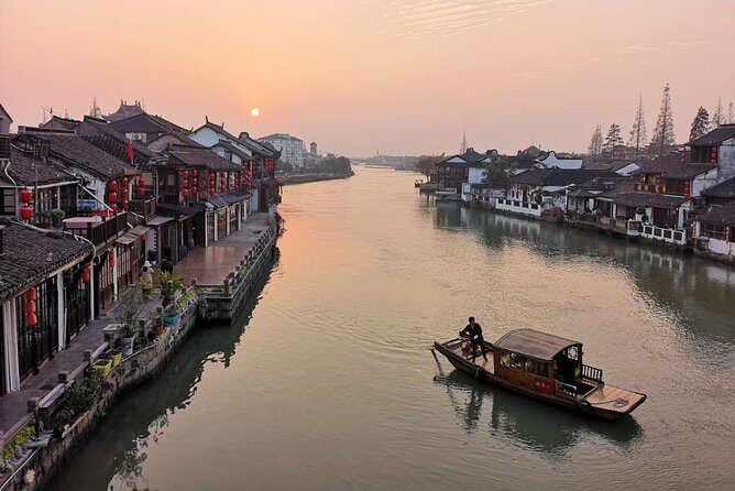 Half-Day Private Zhujiajiao Water Town Tour with Boat Ride from Shanghai - Why Zhujiajiao’s Canals Work Better With a Guide