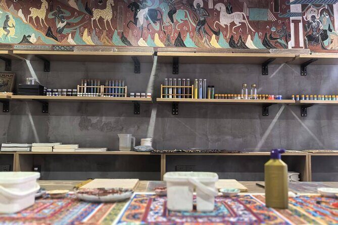 Hands On Chinese Cave Murals with Local Expert - How the 3-hour class typically feels from start to finish