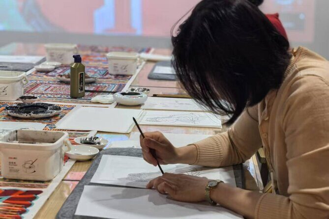 Hands On Chinese Cave Murals with Local Expert - Price and value: is $99 reasonable for a mural workshop?