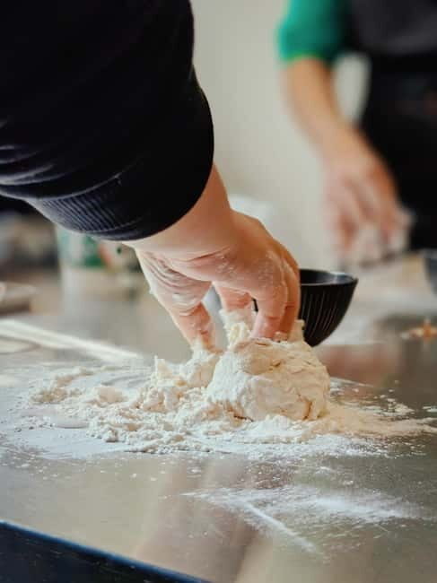 Make Soup Dumpling: Vegan or Pork in Shanghai Shikumen - Shaping the “18-Fold”: The Skill You’ll Actually Use Again