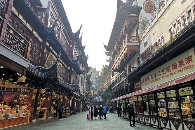 Old Shanghai City Walking Tour - Bund (Wai Tan): where the skyline and colonial buildings sit side by side