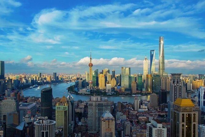 Private Arrival Transfer from Hongqiao Railway Station to Shanghai City - Meeting Your Driver: Name Sign, Right Exit, Ready to Go