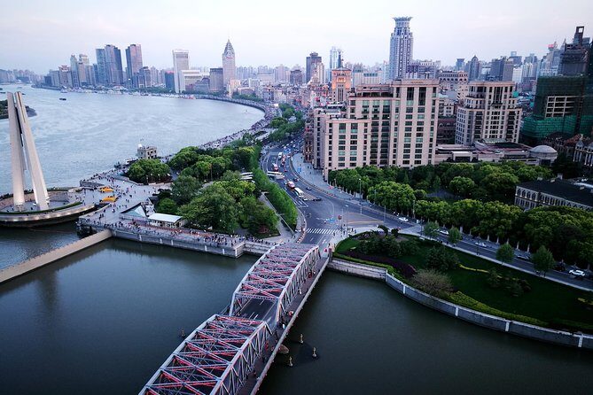 Private Customized Shanghai Day Tour of City Higlights - Yu Garden: classic gardens, plus shopping and local-life options