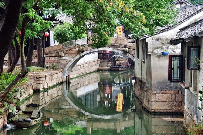 Private Day Tour to Suzhou and Water Town Zhouzhuang from Shanghai - Getting to Suzhou smoothly: pickup, private car, and time control