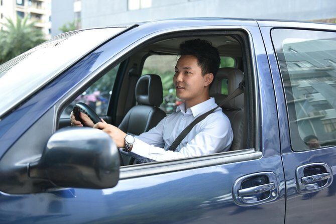 Private Departure Transfer: Hotel to Shanghai Pudong Airport (PVG) - The meeting moment: nameplate pickup and hotel-lobby logistics