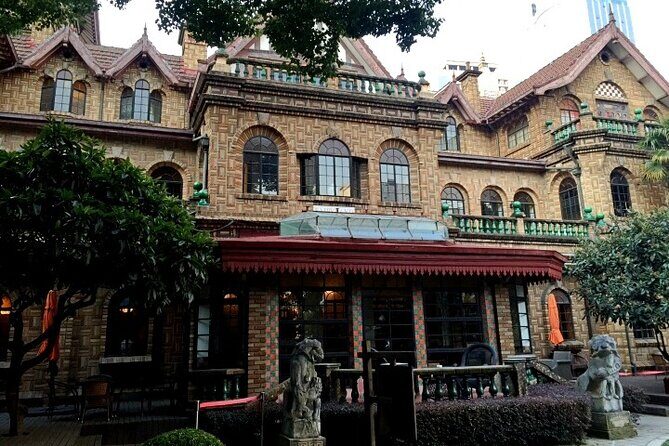 Private Full Day Tour: Shanghai Colonial History Tour - Tian Zi Fang: Shikumen alleys for street-level history