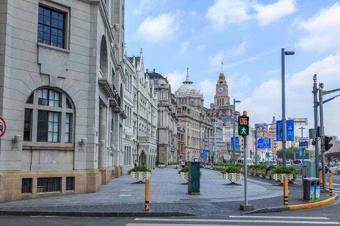 Private Full-Day Tour: Shanghai Past and Present - Shikumen Museum: the stone-gate homes behind everyday Shanghai