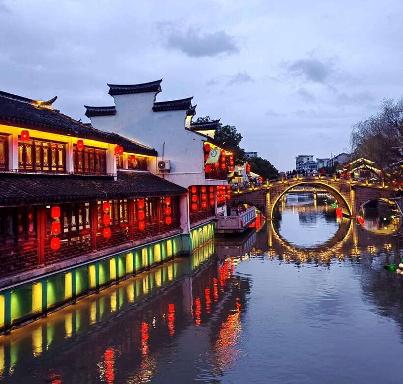 Private Half -Day Tour to Qibao Ancient Water Town - Wandering the old alleys: where the water-town atmosphere is the point