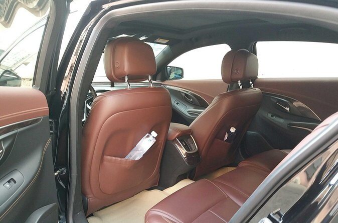 Private One Way Or Round Way Transfer: Pudong International Airport - English Driver Support: Helpful for Directions, Not Just Chitchat