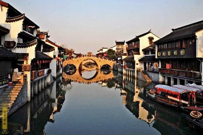 Private Qibao Ancient Town Walking Tour with Tea Tasting and Calligraphy Experience - A private Qibao day: the vibe you can expect