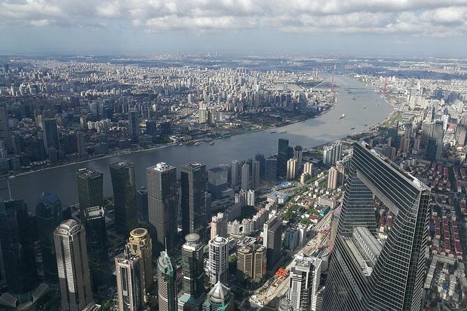 Private Shanghai Airport Layover Tour with Flexible Highlights - Getting in and out: airport pickup without the scramble
