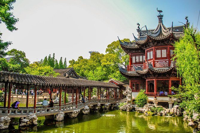 Private Shanghai Day Tour: Shanghai Museum, Yu Garden, Bund, Huangpu Cruise - Why this Shanghai route makes sense in a day