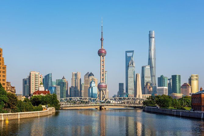 Private Shanghai Day Tour: Shanghai Museum, Yu Garden, Bund, Huangpu Cruise - Shanghai Museum: artifacts plus a sense of where Shanghai came from