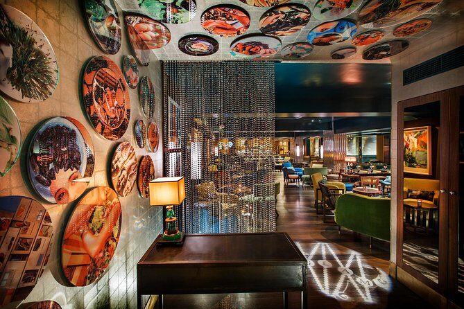 Private Shanghai Foodie Adventures with Rooftop Bar Hopping - Key things to know before you go