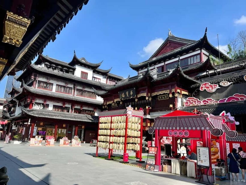 Private Shanghai Full Day City Tour with Old &New Highlights - Jade Buddha Temple: Quiet Space and Burmese-Carved Detail