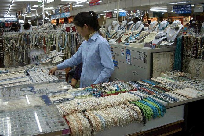 Private Shanghai Ultimate Flexible Shopping Tour: 4 or 8-hour Options - 4 vs 8 hours: how to choose the timing that fits your shopping style