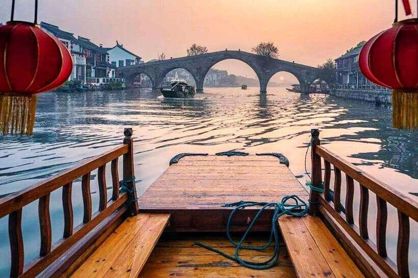 Private Tour:Zhujiajiao Water Town by German-Speaking Guide - Cruising the Old Canal: The Private Boat Ride Angle
