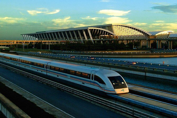Round-trip Transfer by High-Speed Maglev Train: Shanghai Pudong International Airport - From Maglev Station to Your Hotel: When Private Cars Make the Difference