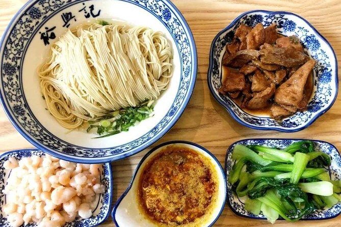 Secret Noodle and Wonton in Shanghai Alleyways with Local Beer - Stop One: Dingtele Noodles and the Power of Flavor Choices