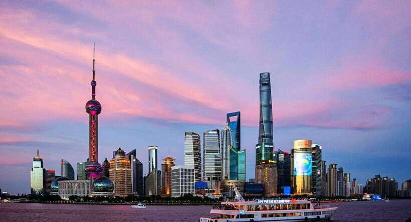 Shanghai Airport Layover Tour with Amazing City Highlights - Key highlights that make this layover tour work