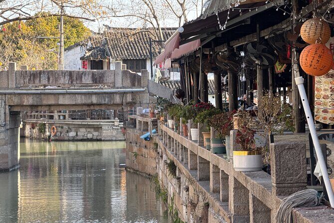 Shanghai Authentic Fengjing Watertown Private Tour - Why Fengjing still feels like a real watertown