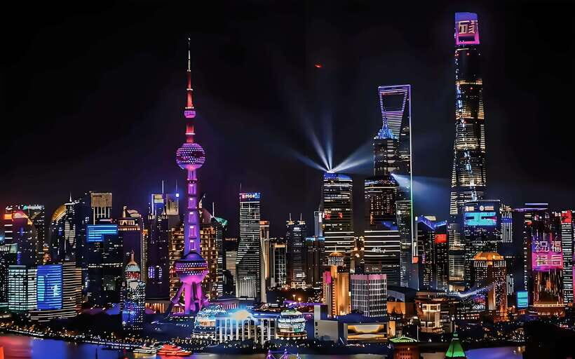 Shanghai By Night: Amazing River Cruise and Hot Pot Dinning - From Downtown Pickup to the Cruise Pier: How the Evening Starts