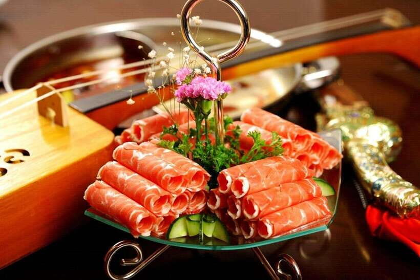 Shanghai By Night: Amazing River Cruise and Hot Pot Dinning - Who This Tour Fits Best (And Who Might Want Something Else)