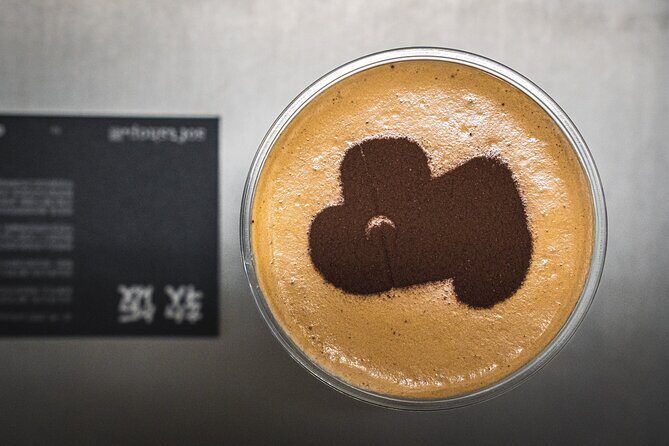 Shanghai Coffee & Breakfast Tour - Getting oriented: Wuding Road start, smooth walking pace