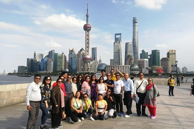 shanghai Disney+shanghai one day city highlights tour (two days) - The Human Part: Guides, Communication, and Comfort