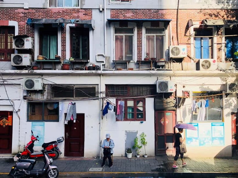 Shanghai Highlights Walking Tour With A Real Local - Key things you’ll get