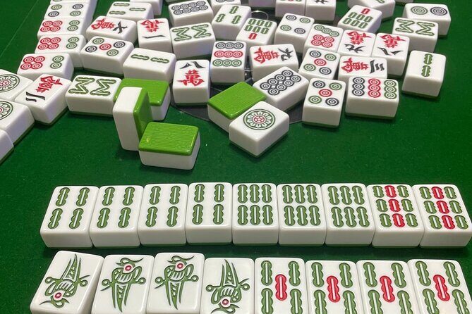 Shanghai Mahjong Experience in Local Tea Bar - Meeting on Shan Xi Nan Lu and how the session starts