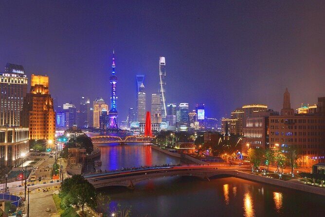 Shanghai Night River Cruise and Light Tour with Yuyuan Bazaar - Yuyuan Old Street: Classic Architecture Plus Street Food Time