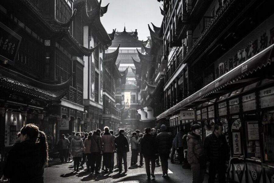 Shanghai : Old Town Private Walking Tour - Guide quality matters: what I took from Daniel and Liam’s examples