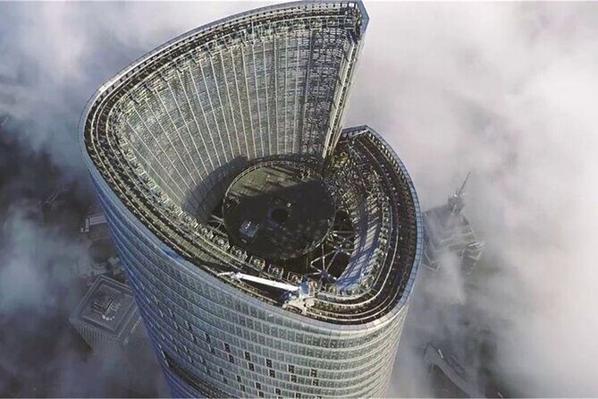 Shanghai Tower Observation Deck 118 floor Tickets Pre-booking. - Fast elevator to floor 118: how your 1–3 hours can work