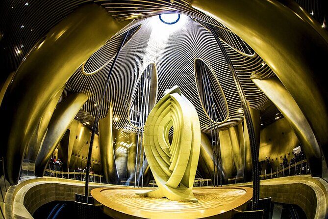 Shanghai Tower Observation Deck 118 floor Tickets Pre-booking. - Getting there: subway to Lujiazui Station Exit 8