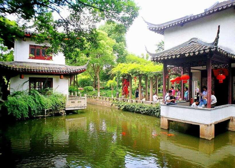 Shanghai: Zhujiajiao Private Tour w/ Boat Ride & Garden - Getting Picked Up in Shanghai: Smooth Ride Beats Stress