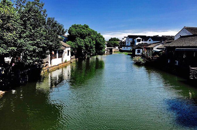 Suzhou Day Tour from Shanghai to Classical Garden, Tongli Water Town - Meals are not included, so think lunch early