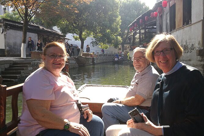 Tongli Water Town Private Day Trip from Shanghai with Tuisi Garden and Boat Ride - Lunch options: included only with the right choice
