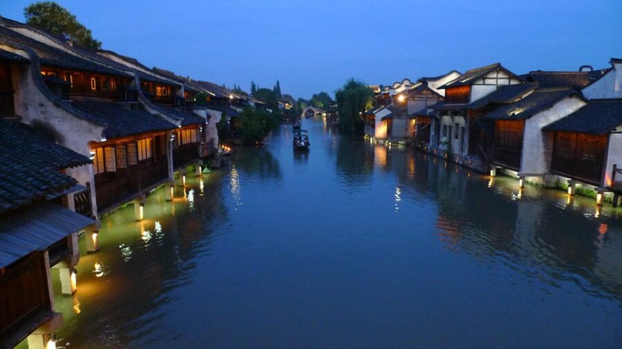 Wuzhen Private Full-Day Tour from Shanghai - Key things that make this Wuzhen day work