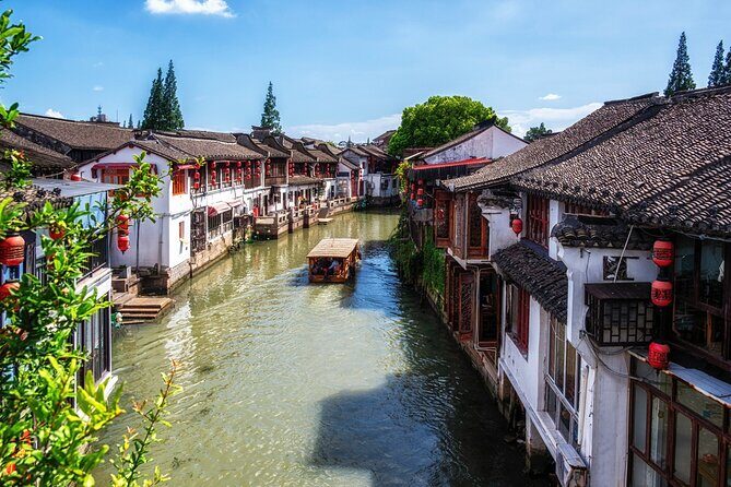 Zhujiajiao and Yu Garden Tour with Wonton Making in Shanghai - Yuyuan Road wonton-making: hands-on cooking with a host
